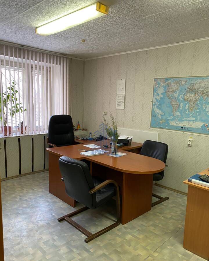офис г Чебоксары р-н Калининский пл И.Ф.Скворцова 3 фото 6