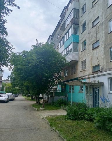 квартира г Кировград ул Кировградская 28 Кировградский г. о. фото