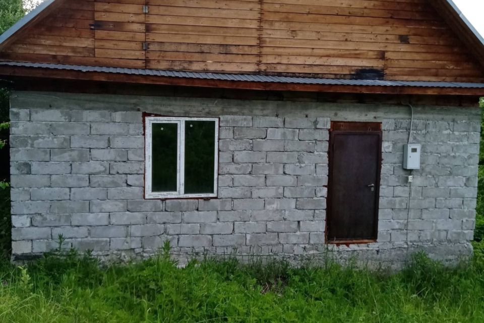 дом г Горно-Алтайск ул Юбилейная фото 9