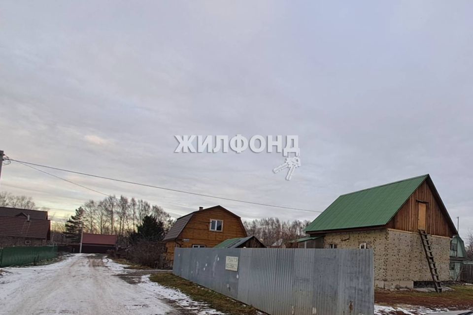 дом г Новосибирск р-н Дзержинский фото 2