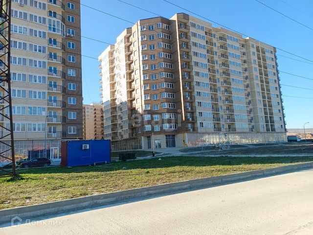 квартира г Новороссийск р-н Приморский ул Красина 53к/2 фото 2