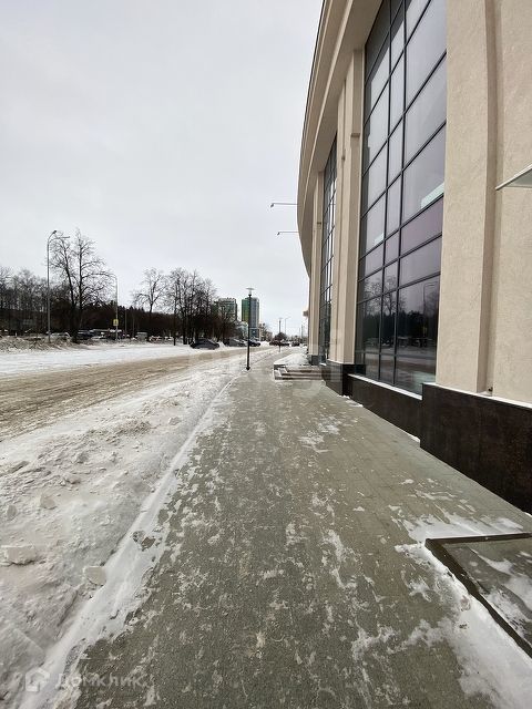 квартира г Нижний Новгород р-н Нижегородский ул Владимира Высоцкого 1 фото 2