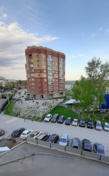 квартира г Новосибирск Берёзовая роща пр-кт Дзержинского 32а фото 5