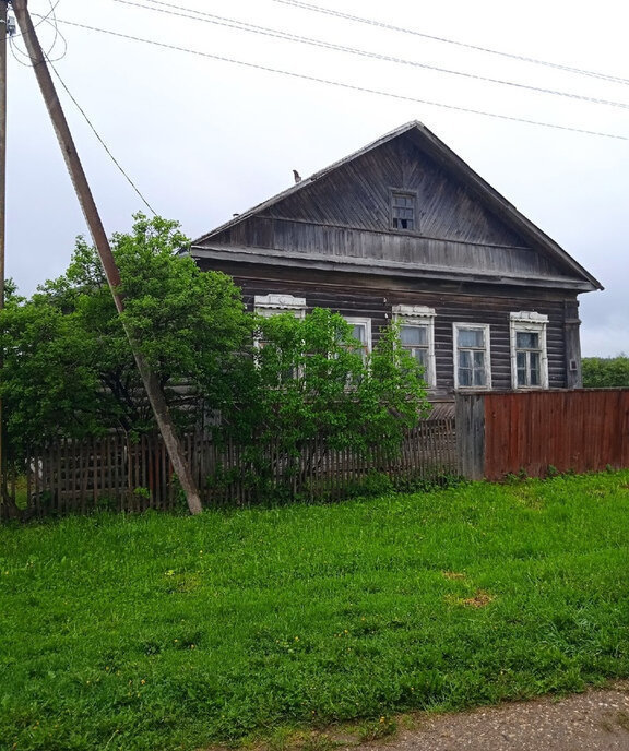 дом р-н Валдайский с Едрово ул Калинина фото 2