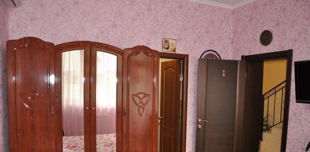 комната г Феодосия наб Черноморская 38и фото 7