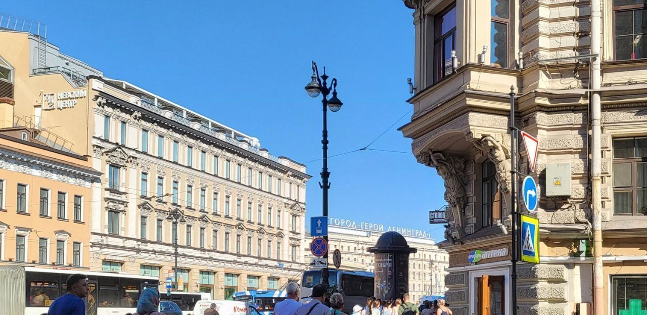 квартира г Санкт-Петербург метро Площадь Восстания пр-кт Невский 79 фото 26