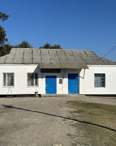 с Луговое ул Школьная 21 Чкаловское сельское поселение, Джанкой фото